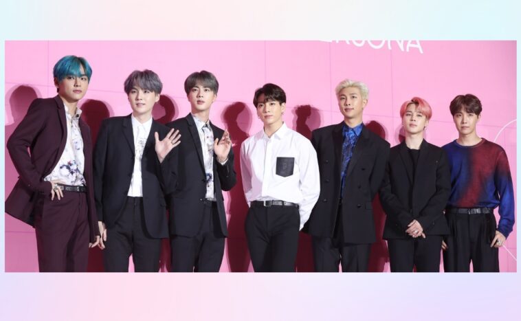 Miembros de BTS posando